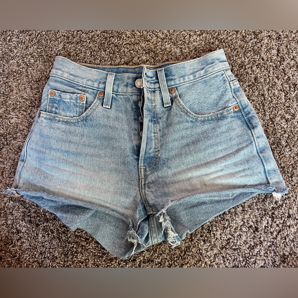 Light Wash Levi's 501 Original Shorts